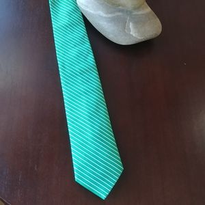 Jos A Bank Kelly green tie